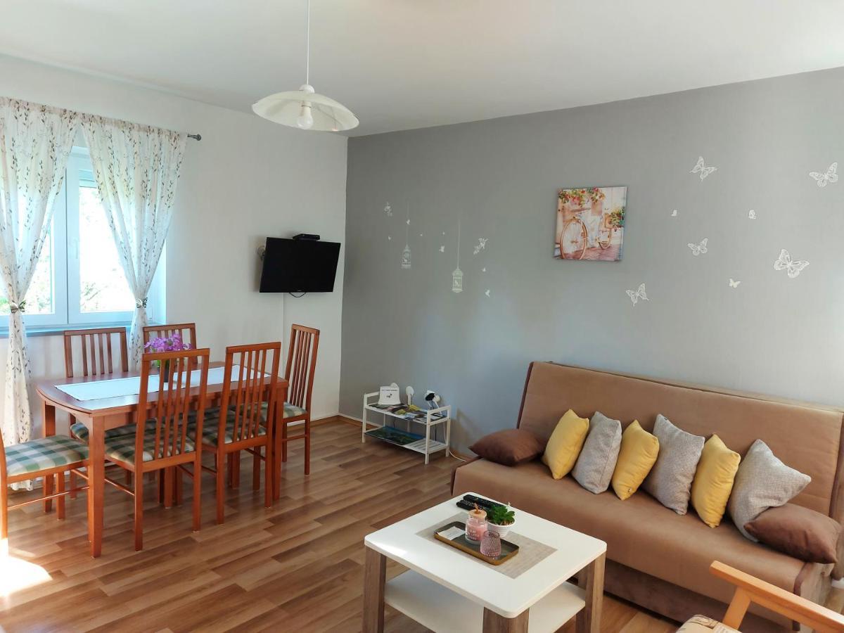 Apartment Rosie سوملجاناك المظهر الخارجي الصورة