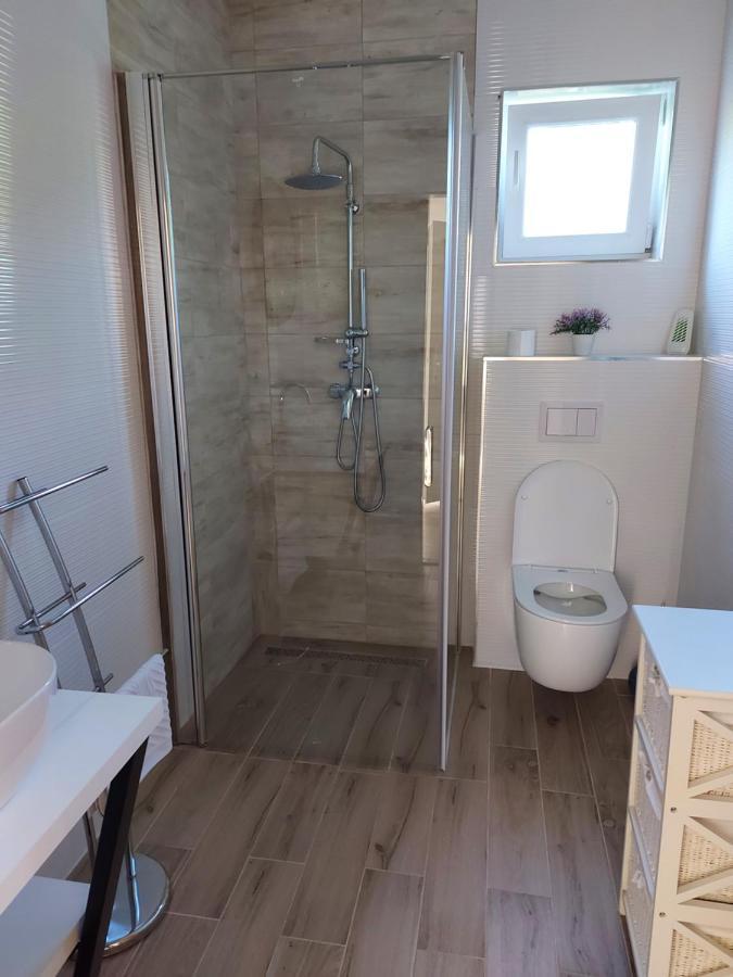 Apartment Rosie سوملجاناك المظهر الخارجي الصورة