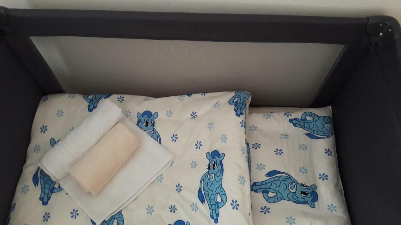 Apartment Rosie سوملجاناك المظهر الخارجي الصورة